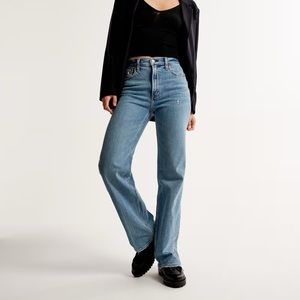 Abercrombie & Fitch 90’s Relaxed Jean High Rise